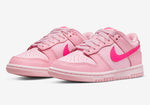 Nike Dunk Low "Triple Pink" (Barbie)