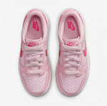 Nike Dunk Low "Triple Pink" (Barbie)